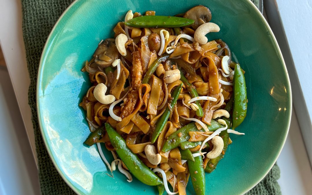 Tagliatelle met wok groente en cashewnoten